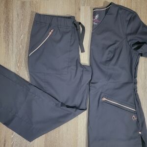 Smitten Charcoal Scrub Set XS